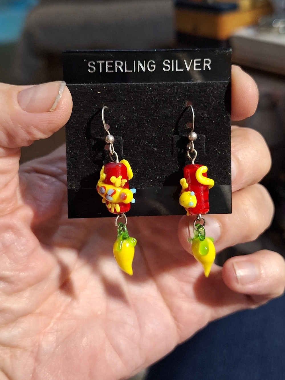 Whimsical Handcrafted Lampwork Glass Lizard/Gecko Drop Earrings–Sterling Sil